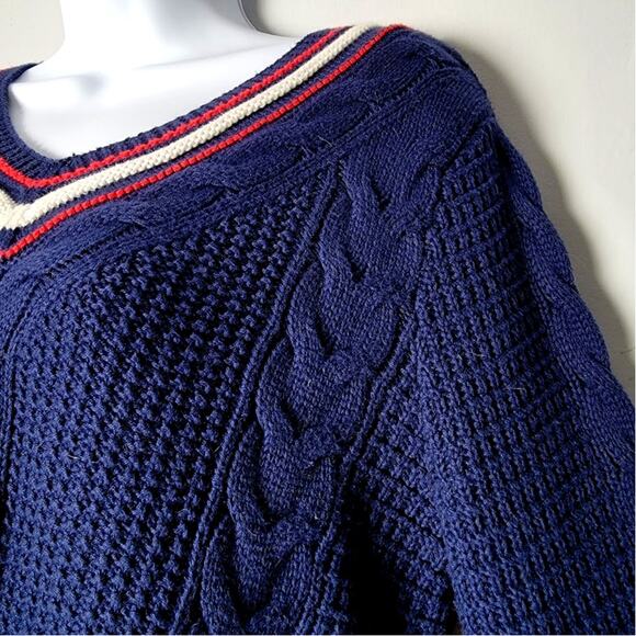 Lands’ End Drifter Women’s Navy Cable Knit Sweater V Neck Striped Trim M‎ 10-12 - Picture 2 of 9
